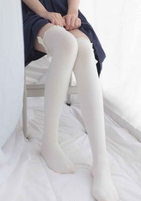 床上扑克_BD英语超清免费观看