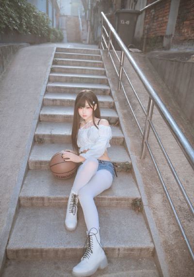 亲吻姐姐第二季_720免费高清观看