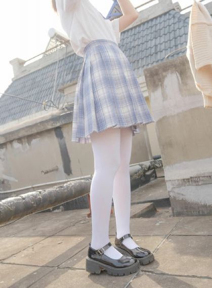 两个年轻护士hd_蓝光电影在线观看