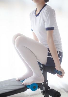 美丽的他电影版_BD英语全集在线观看