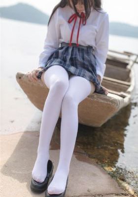 圣华女学院高等部动漫_JVID性感写真
