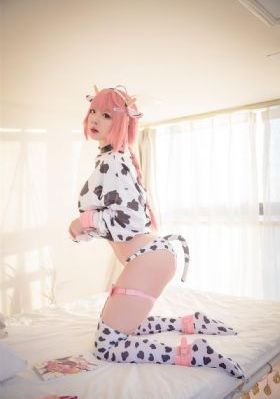 女秘书的条件在线观看_HD在线观看完整版