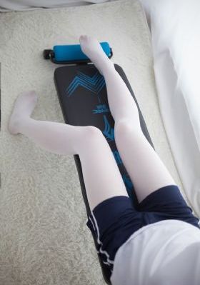 毛茸茸老女人_高清手机在线观看