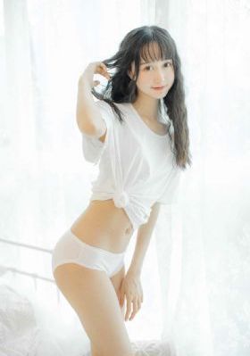 秋霞av电影_高清国产国语三级